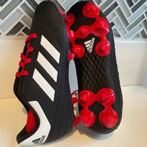 Adidas boys size 13k black red white soccer cleats